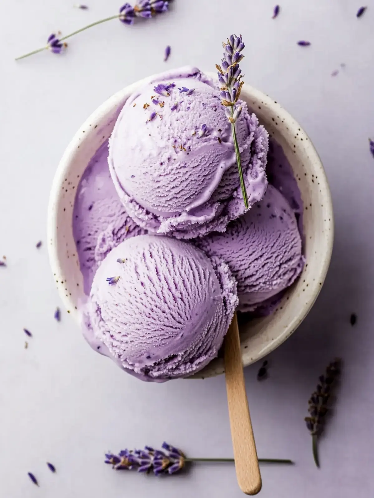 Lavender Ice Cream: A Refreshing Twist for Homemade Bliss 3 Lavender Ice Cream