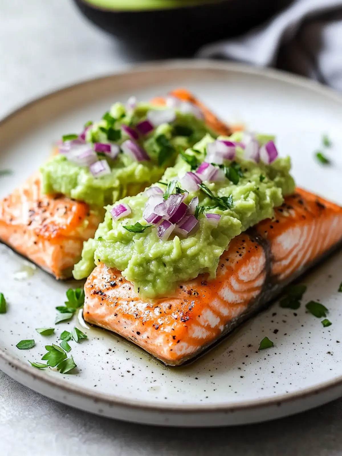 Delicious High Protein Baked Salmon with Creamy Avocado Mash 4 High Protein Baked Salmon with Avocado Mash