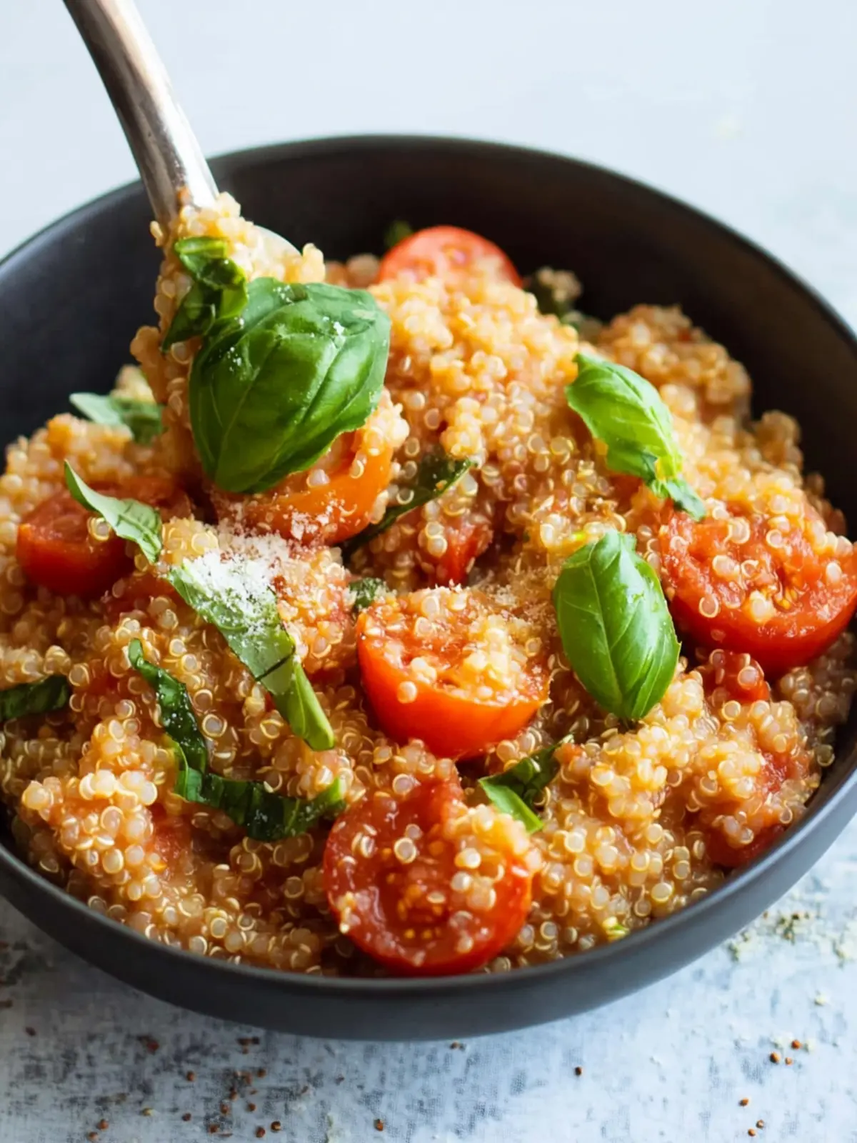 Savor This Easy Tomato & Basil Quinoa Risotto Tonight 3 Easy Tomato & Basil Quinoa Risotto